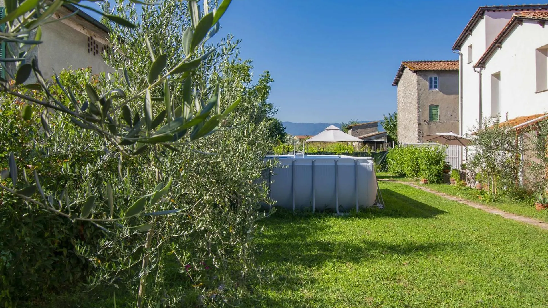 Apartment Pinot By Interhome Lucca